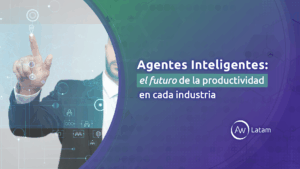 Profesional interactuando con una interfaz digital que representa la aplicación de agentes inteligentes y automatización en distintas industrias.